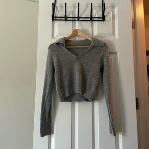 Grey sweater